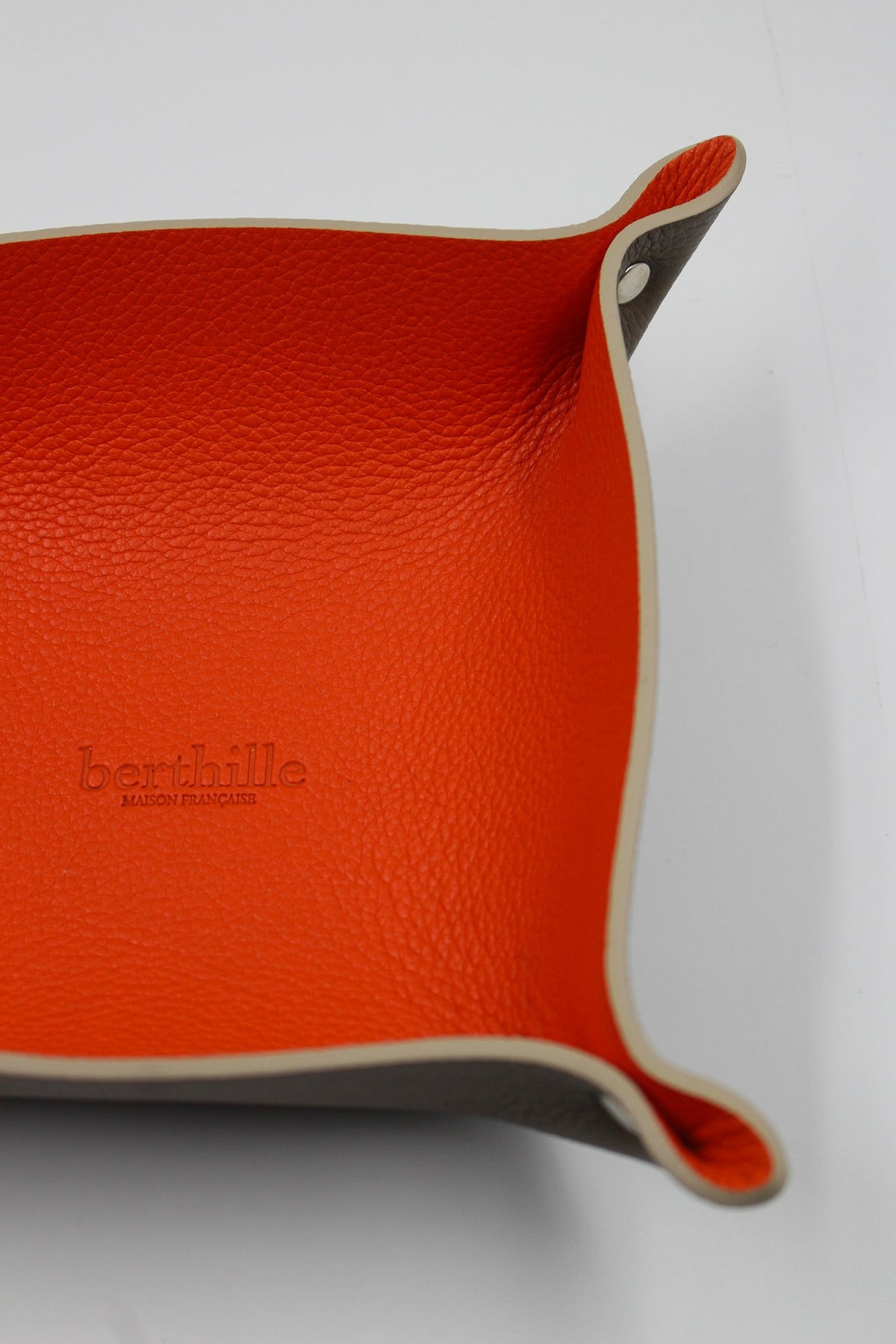 Vide-poche cuir vachette orange butano 17x17cm Berthille maroquinerie