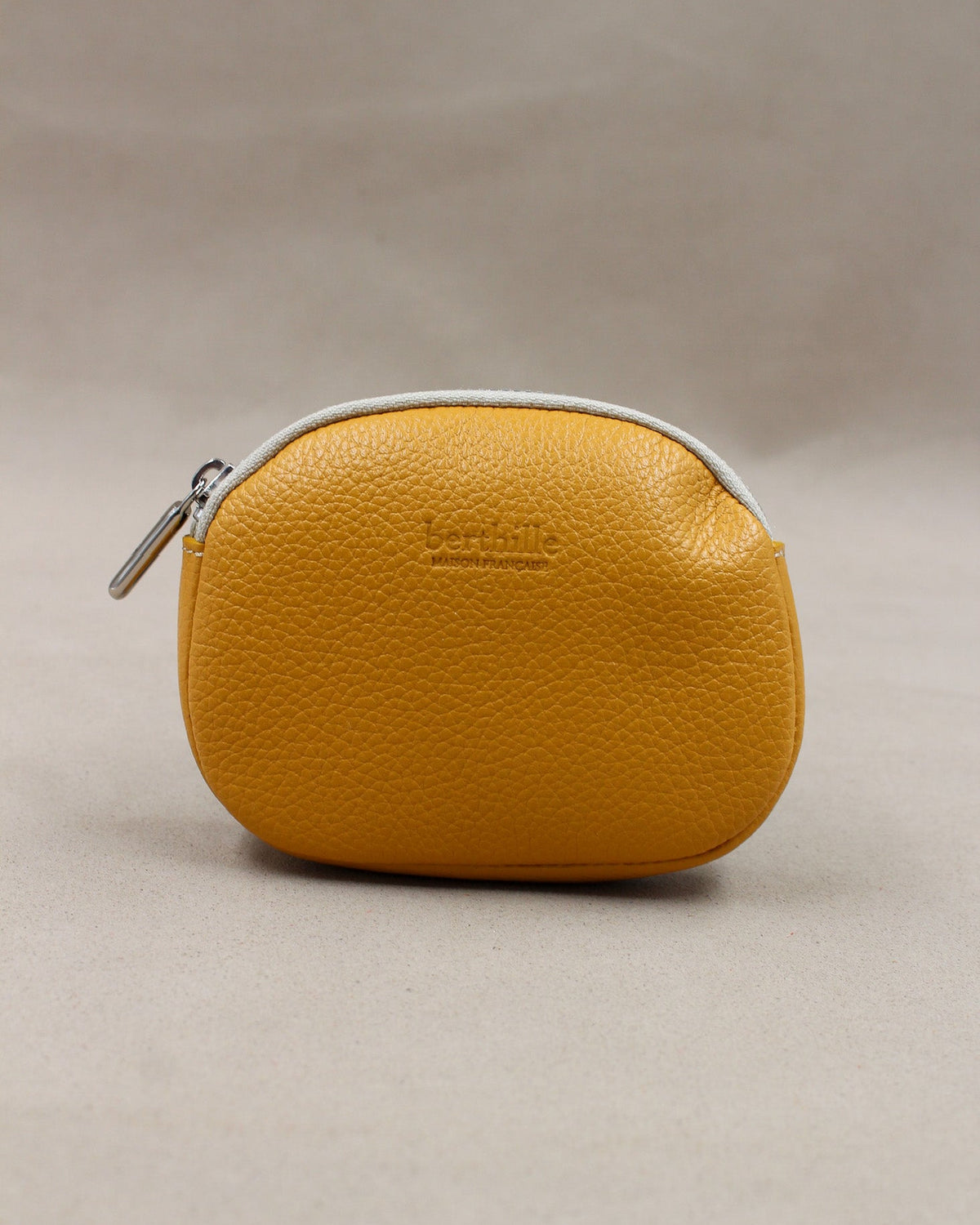 Porte-monnaie cuir vachette coloris jaune moutarde safran, petite maroquinerie fait main – Berthille Atelier de Maroquinerie